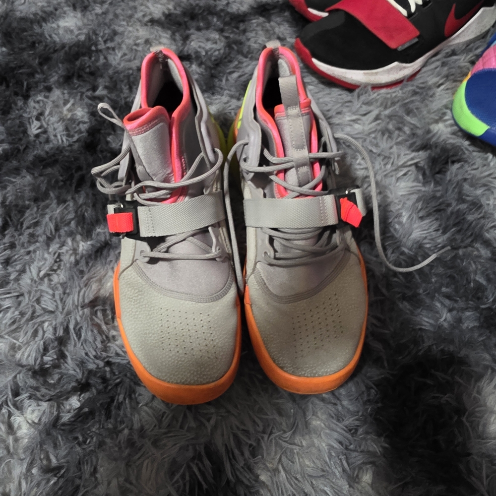 Nike